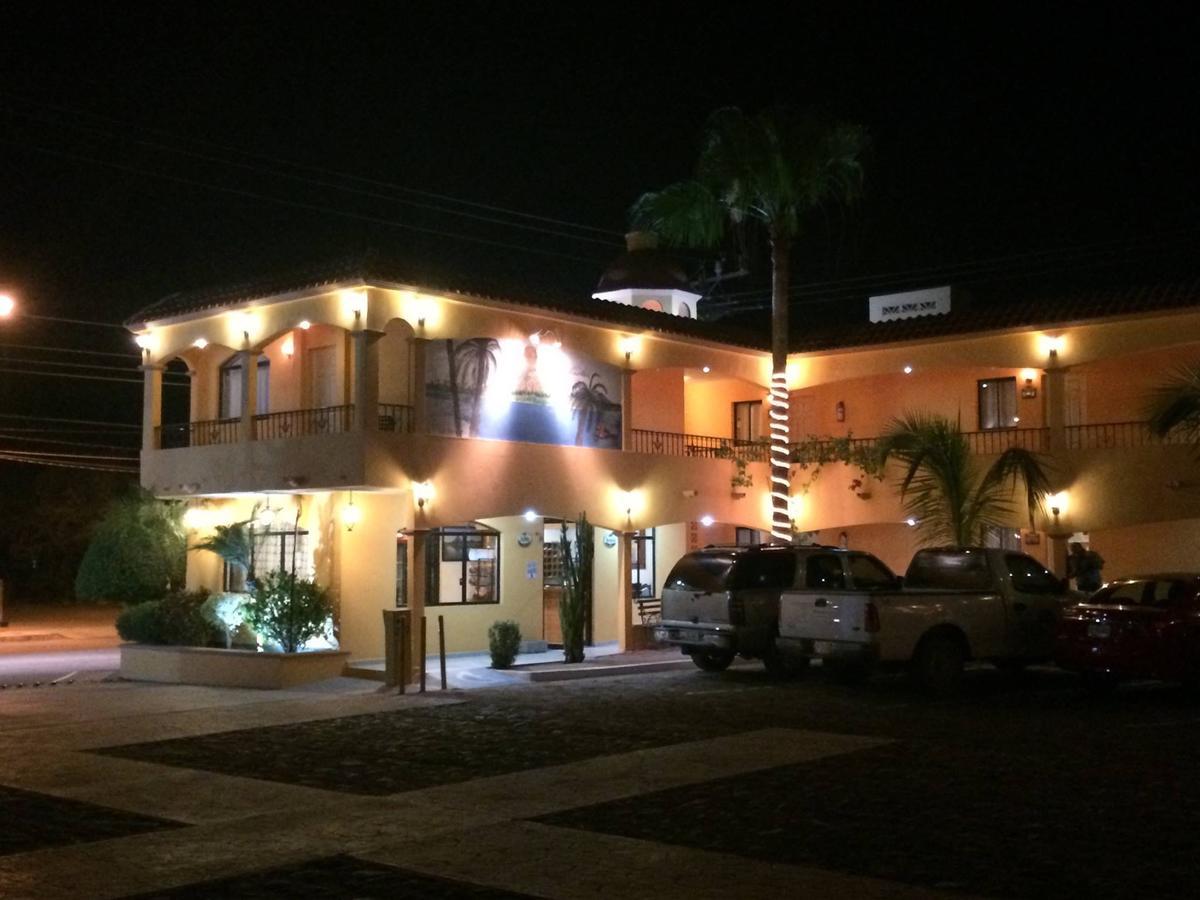 Hotel Posadas Del Ryal Ciudad Constitución 外观 照片