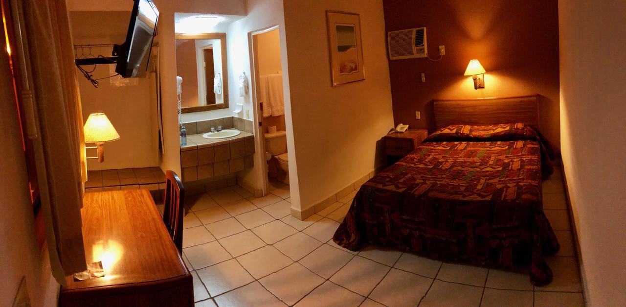 Hotel Posadas Del Ryal Ciudad Constitución 外观 照片